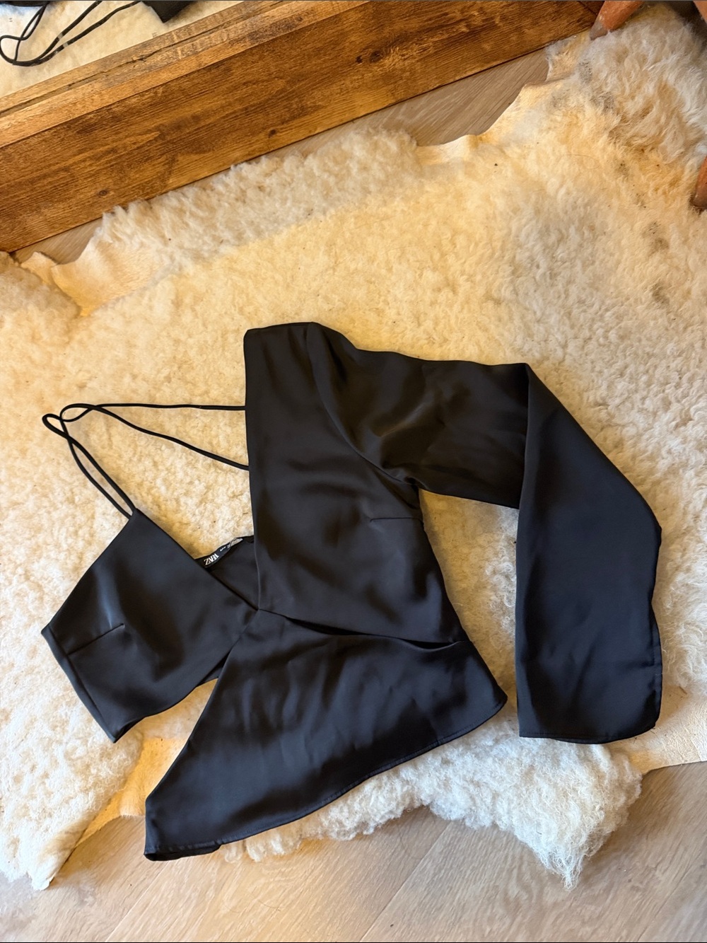 ZARA cut out top✨